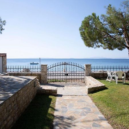 Seaside Haven Kineta Villa Ngoại thất bức ảnh