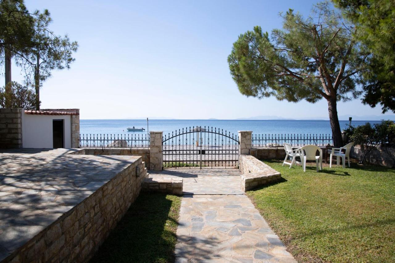 Seaside Haven Kineta Villa Ngoại thất bức ảnh