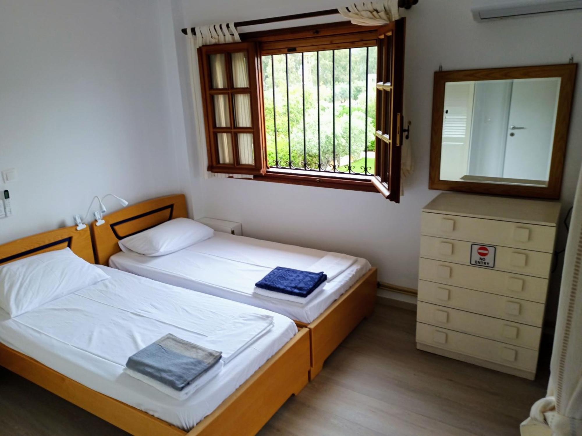Seaside Haven Kineta Villa Ngoại thất bức ảnh