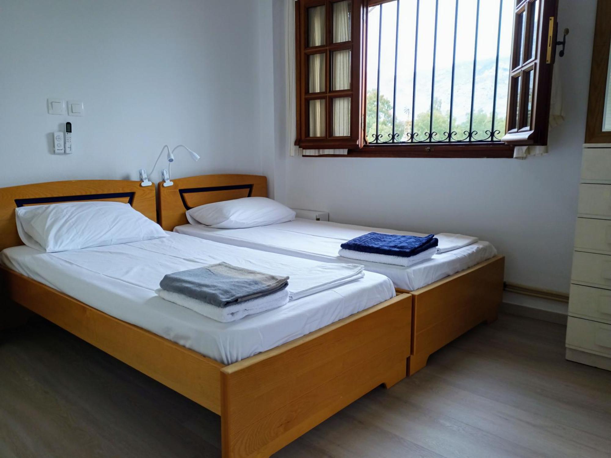 Seaside Haven Kineta Villa Ngoại thất bức ảnh
